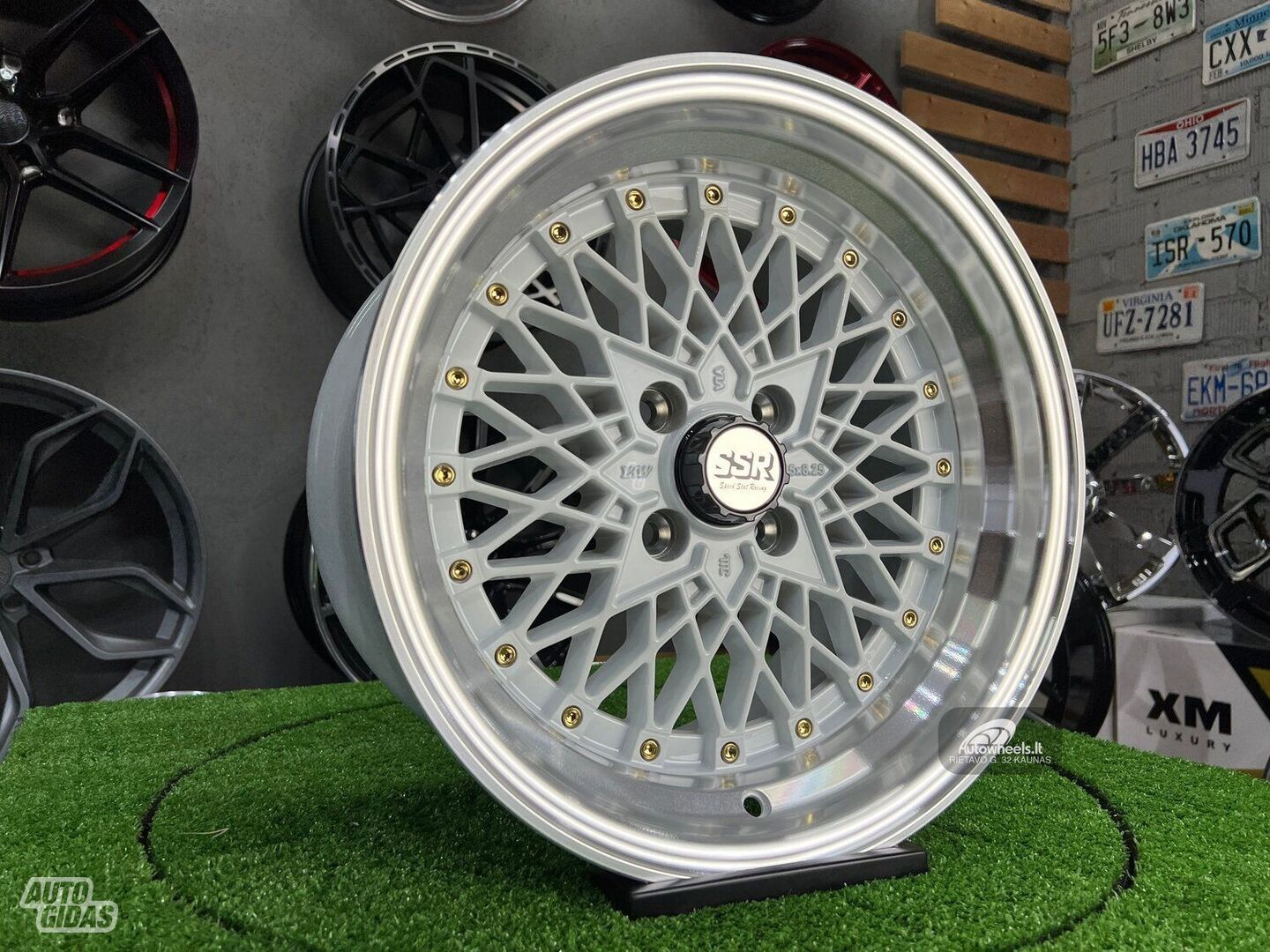 Autowheels SSR Mesh Formula Style White литые R15 диски