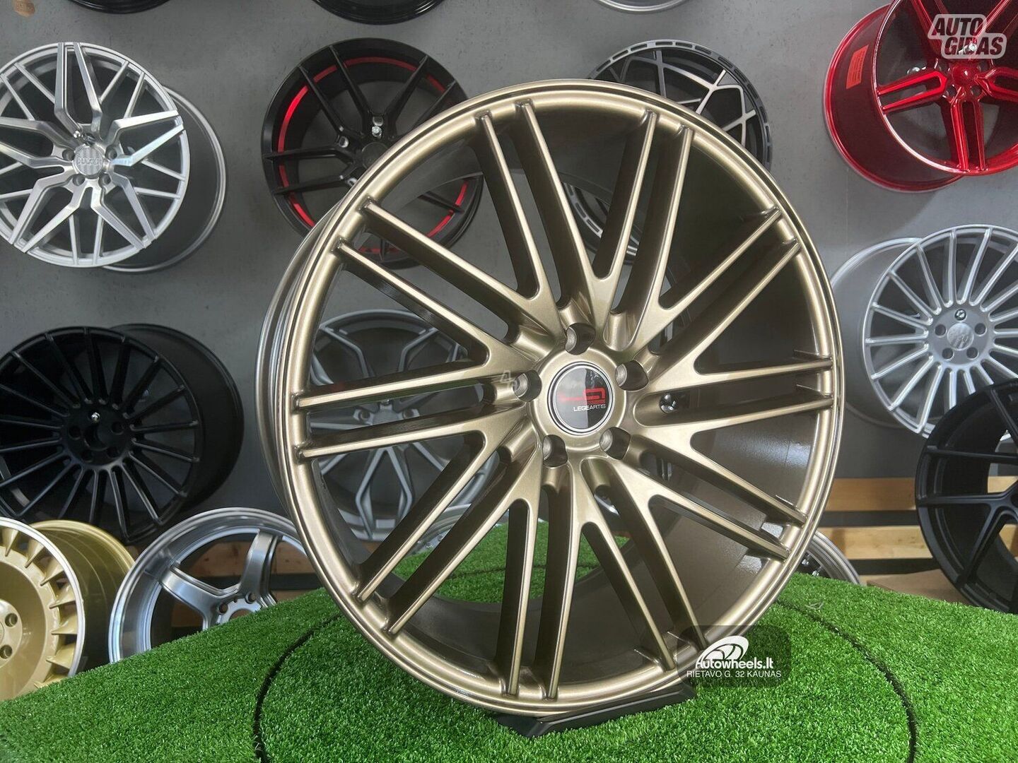 Autowheels Voxx VPPS-2 style Left+Right lengvojo lydinio R20 ratlankiai