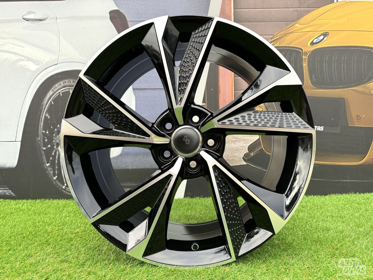 Autowheels Audi RS7 5 V Spoke Style A5 A6 light alloy R18 rims