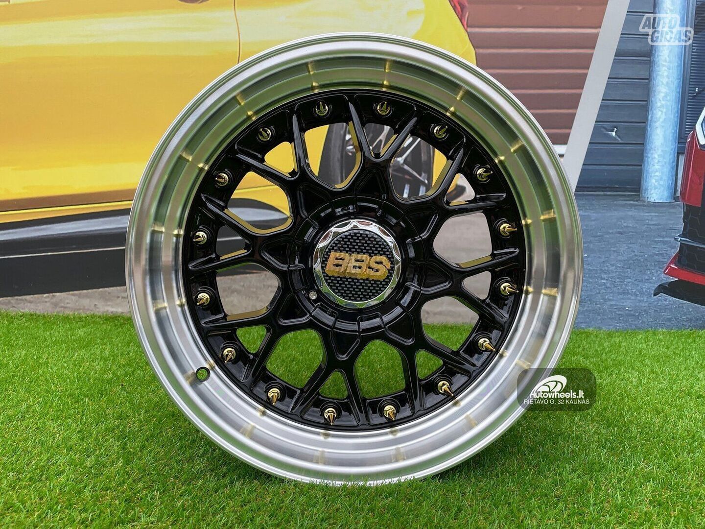 Autowheels BBS RC2 Spikes E30 JDM Black lengvojo lydinio R17 ratlankiai