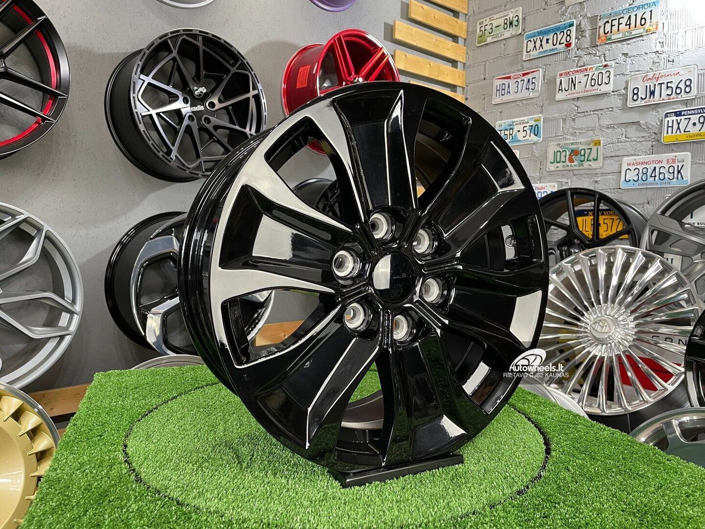 Autowheels 4x4 Draco Ford F-150 style литые R17 диски