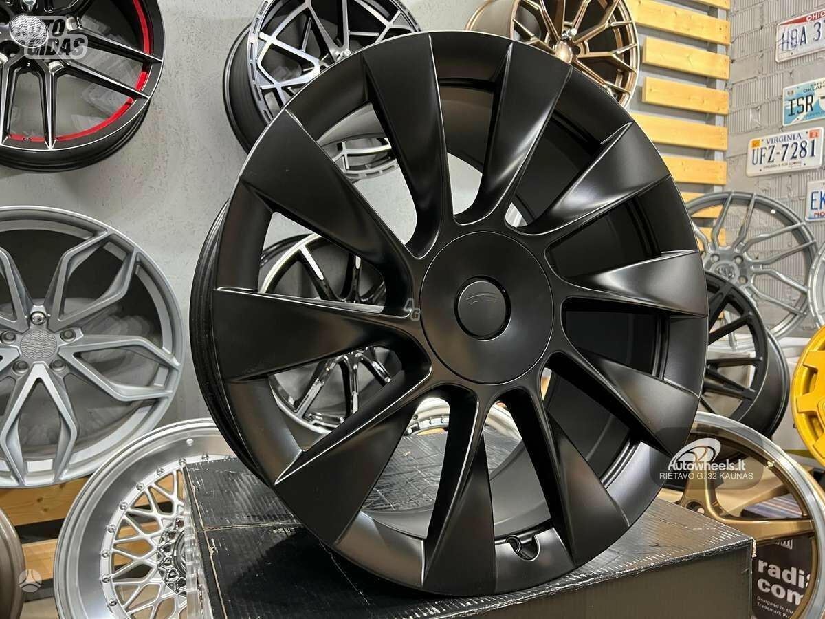 Autowheels Tesla Model Y  10-Spoke Style light alloy R20 rims