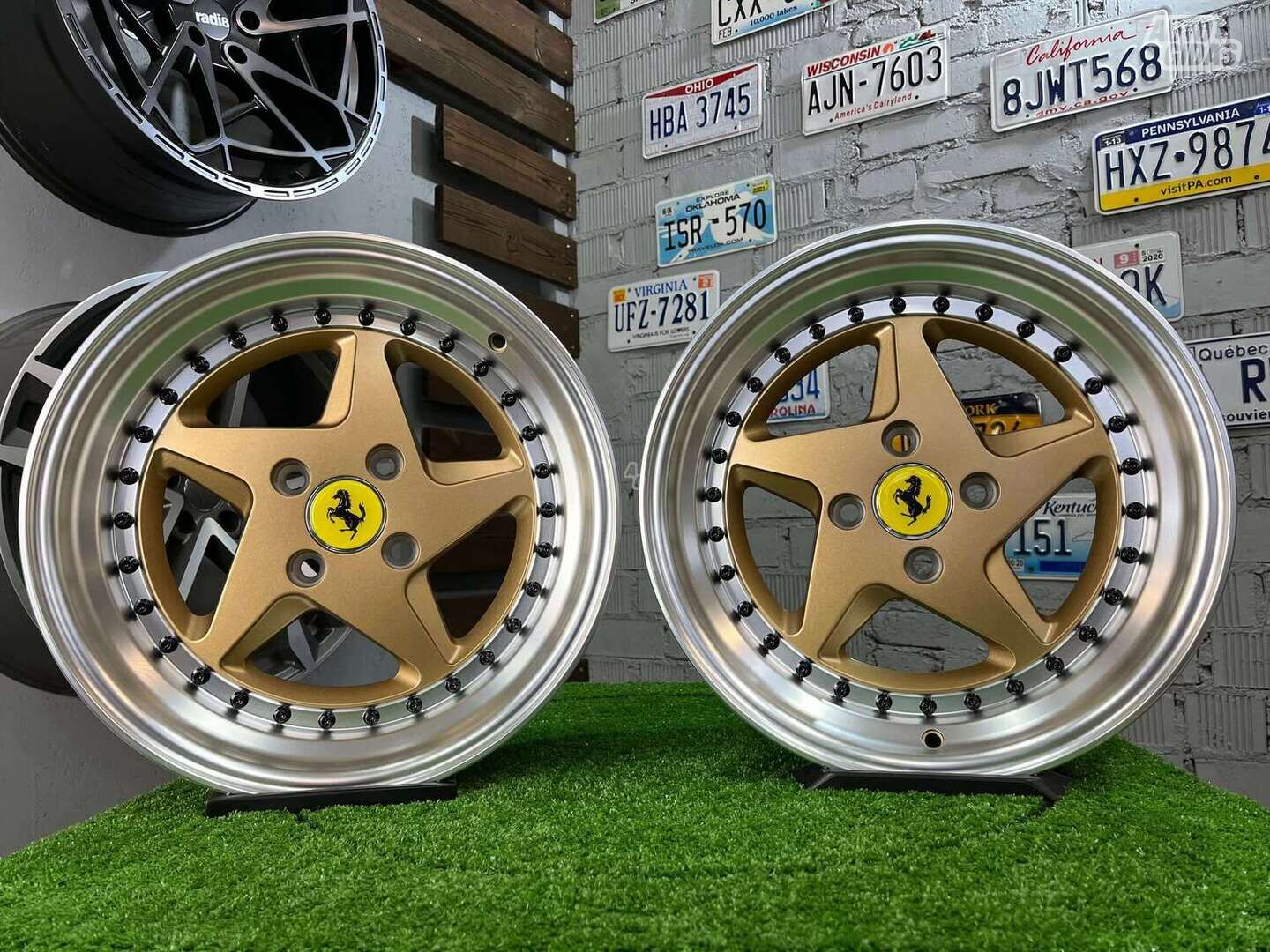 Autowheels Ferrari 348TS JDM E30 VW Bronz lengvojo lydinio R15 ratlankiai