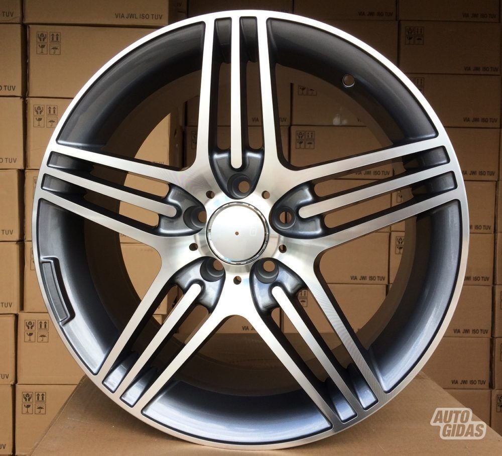 Autowheels 5-Triple-Spoke Style E Class lengvojo lydinio R18 ratlankiai