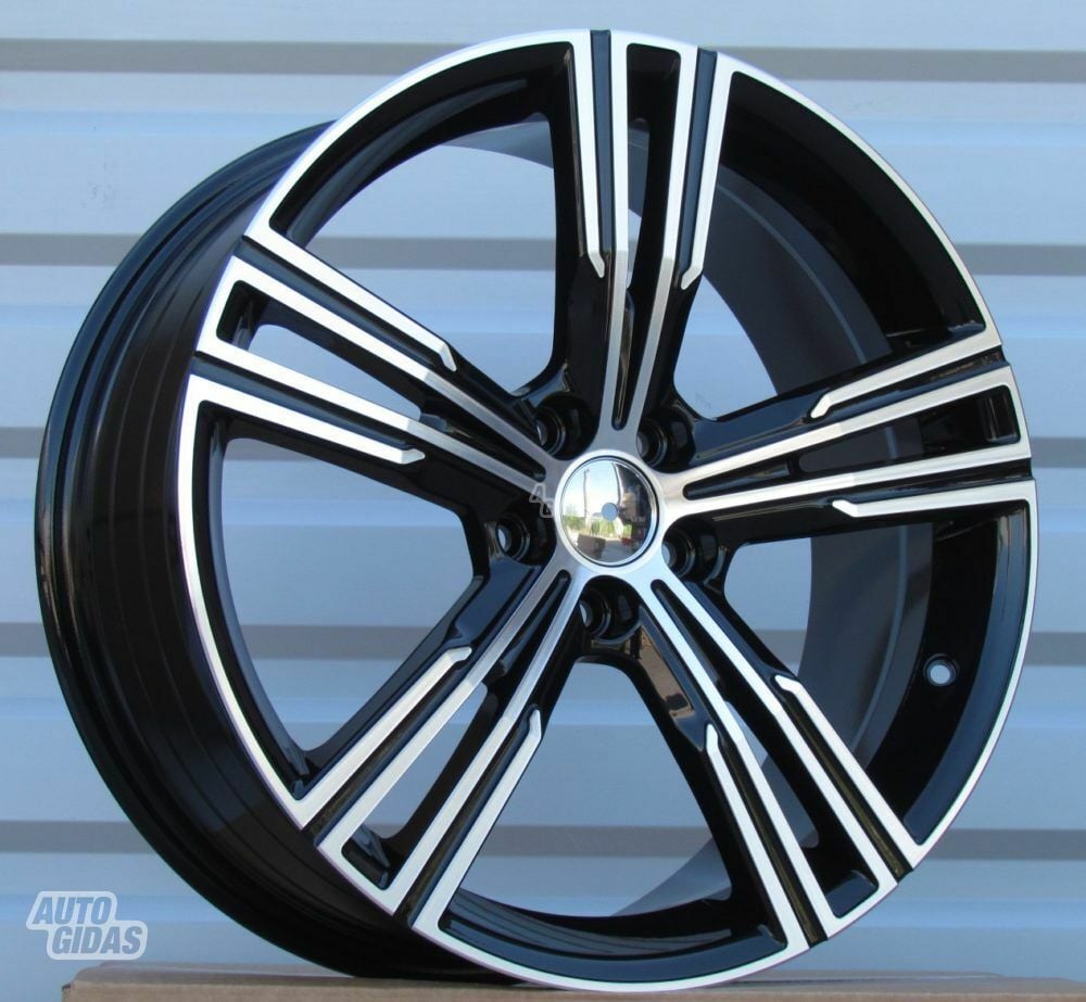 Autowheels Volvo XC90, V60, V90 lengvojo lydinio R17 ratlankiai