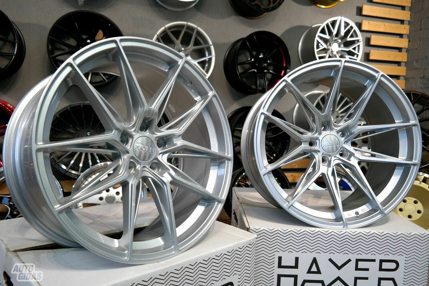 HAXER Wheels Haxer HX036F BMW F30 F32 F36 light alloy R19 rims