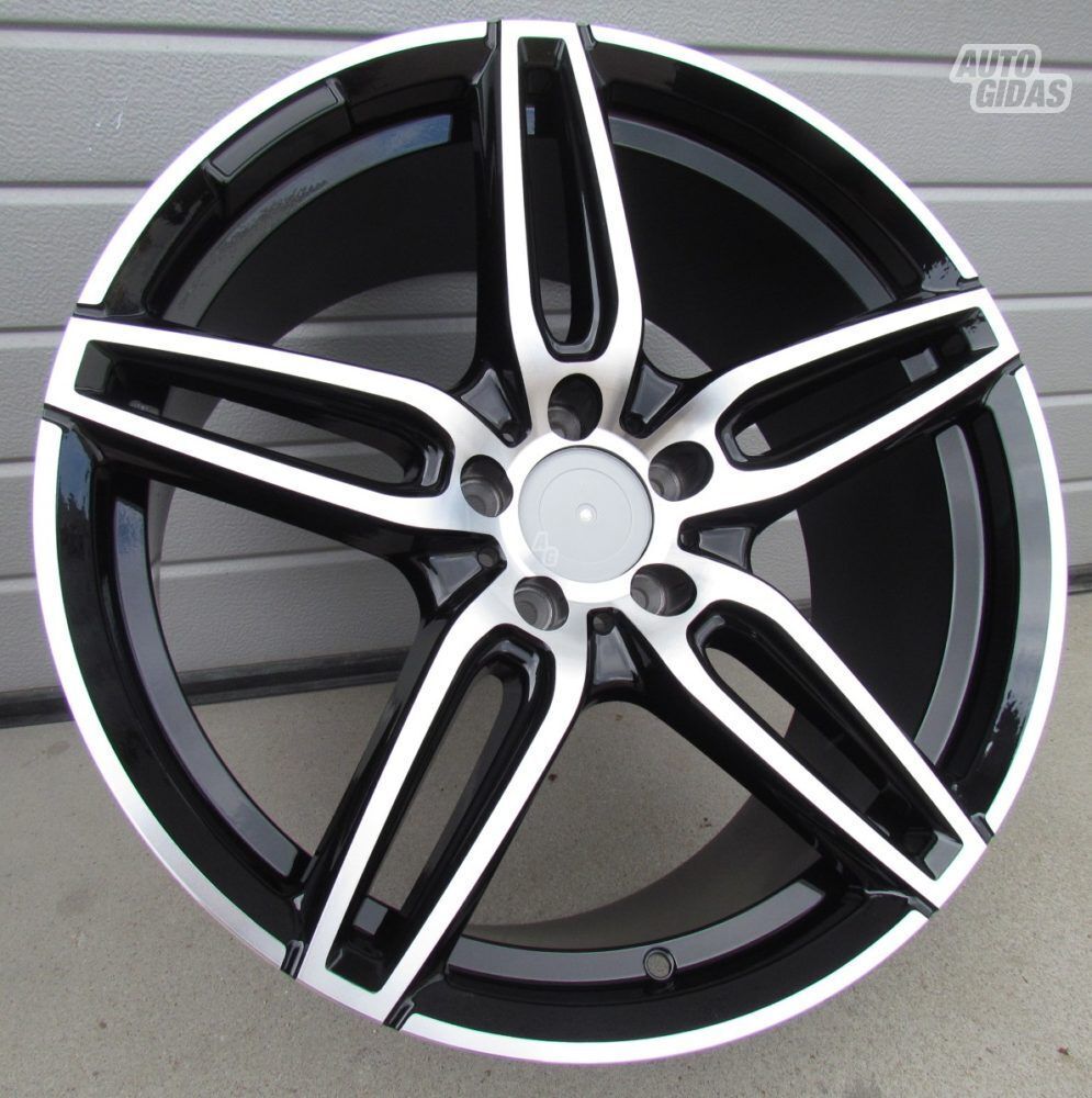 Autowheels Mercedes AMG 5-spoke Style A,C литые R18 диски