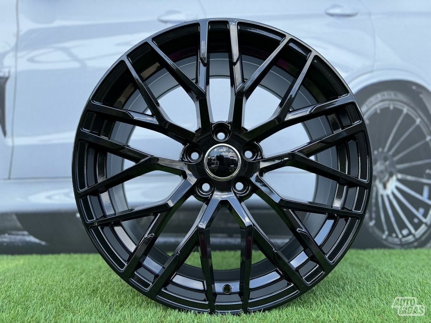 Autowheels Audi Modica R8 Style A4, A6 lengvojo lydinio R18 ratlankiai