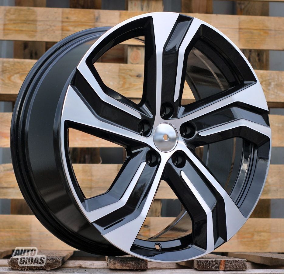 Autowheels 11.Volvo XC90, V60, V90 литые R18 диски