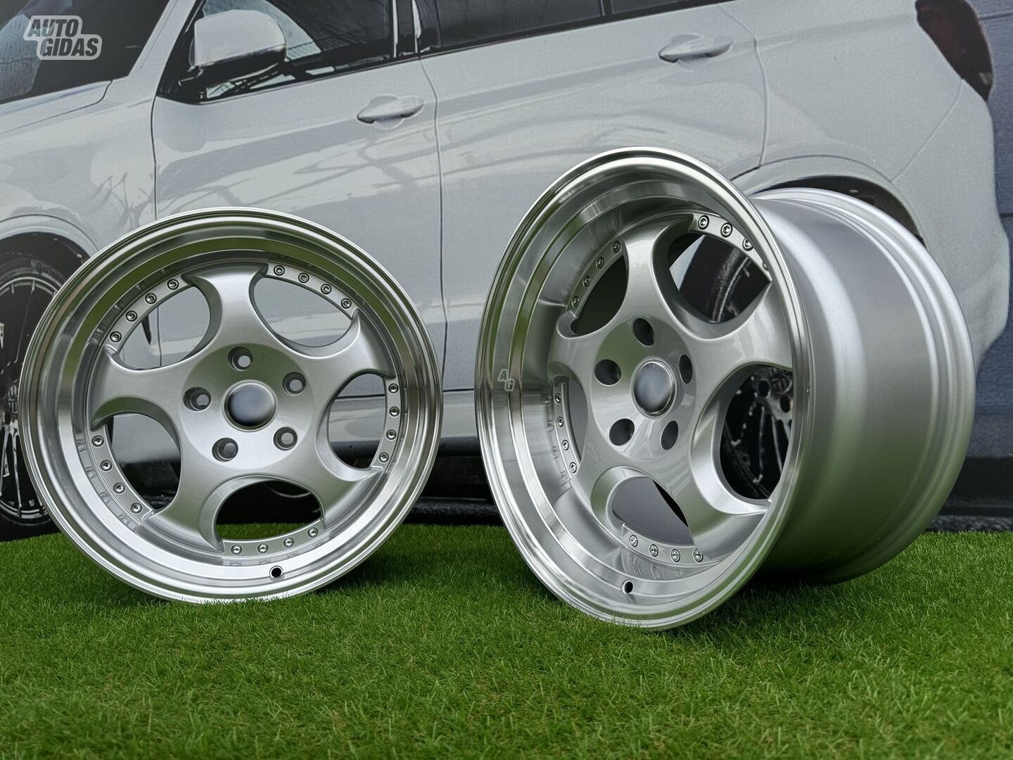 Autowheels BMW 21 Style E46, E90, E39 lengvojo lydinio R17 ratlankiai