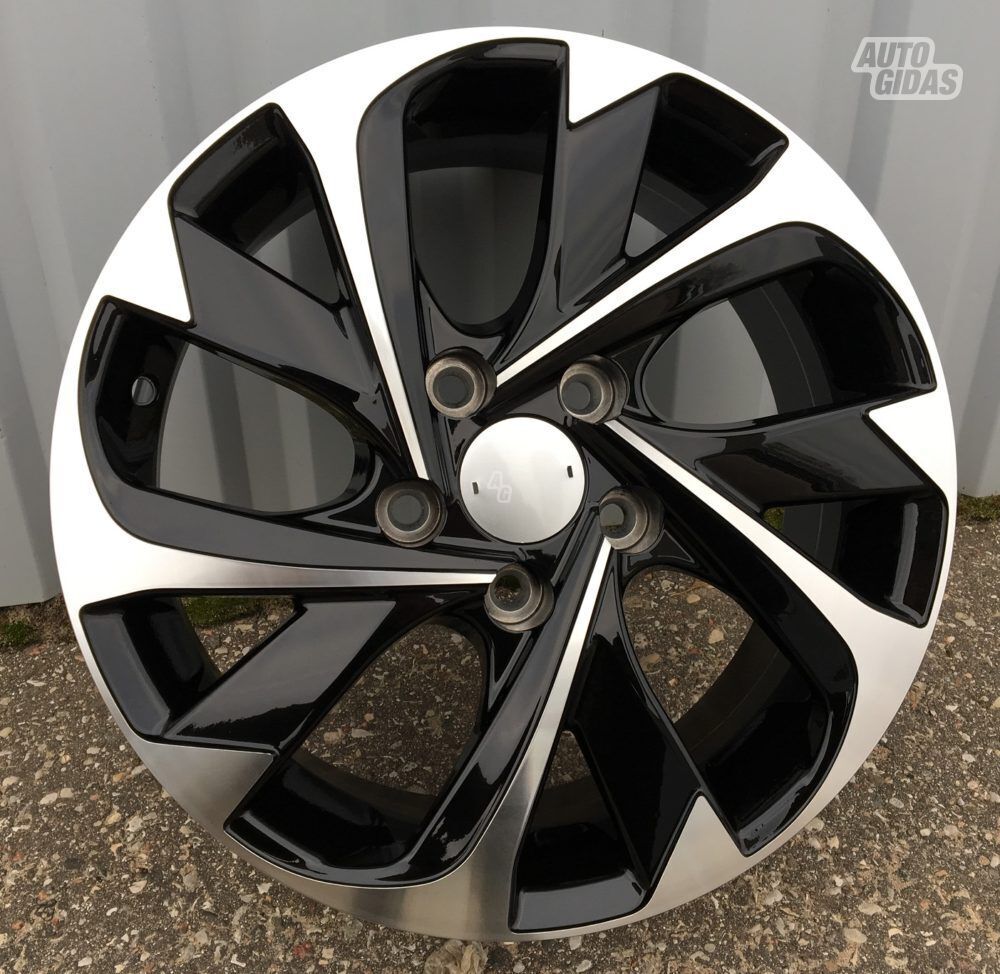 Autowheels Toyota Corolla, Avalon light alloy R17 rims