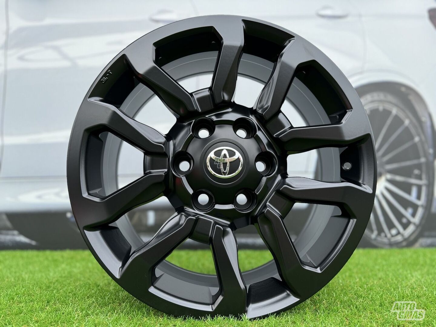 Autowheels Toyota Hi-Ace, Hi-Lux, LandCru литые R18 диски