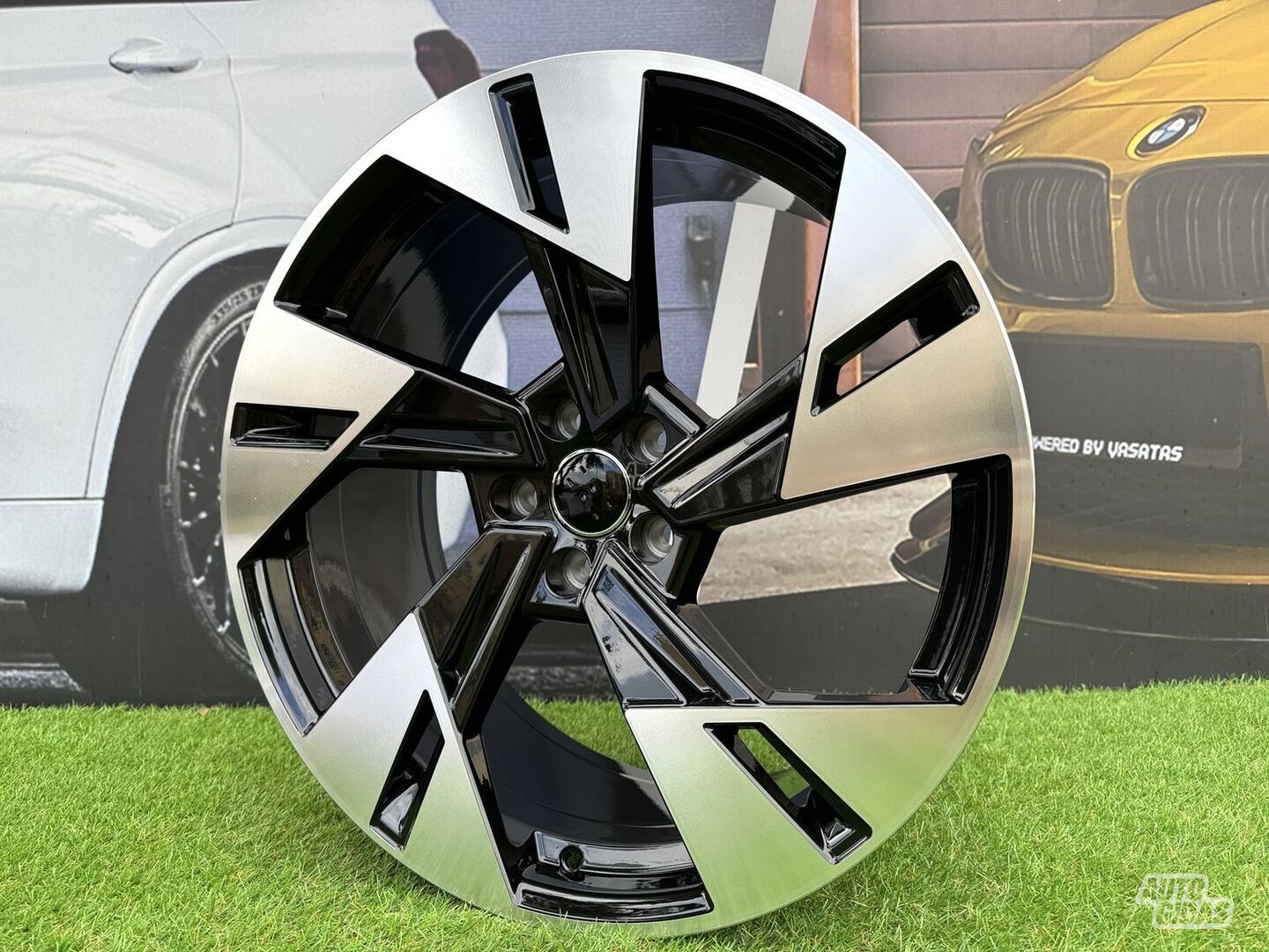 Autowheels Audi Q4, Q8 E-Tron Style lengvojo lydinio R18 ratlankiai