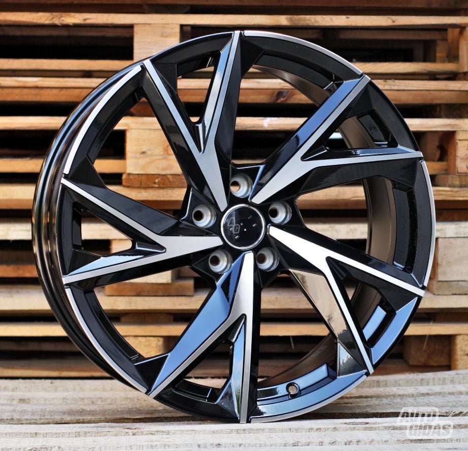 Autowheels Audi 5 Arm Trine Style A4, A6 lengvojo lydinio R19 ratlankiai