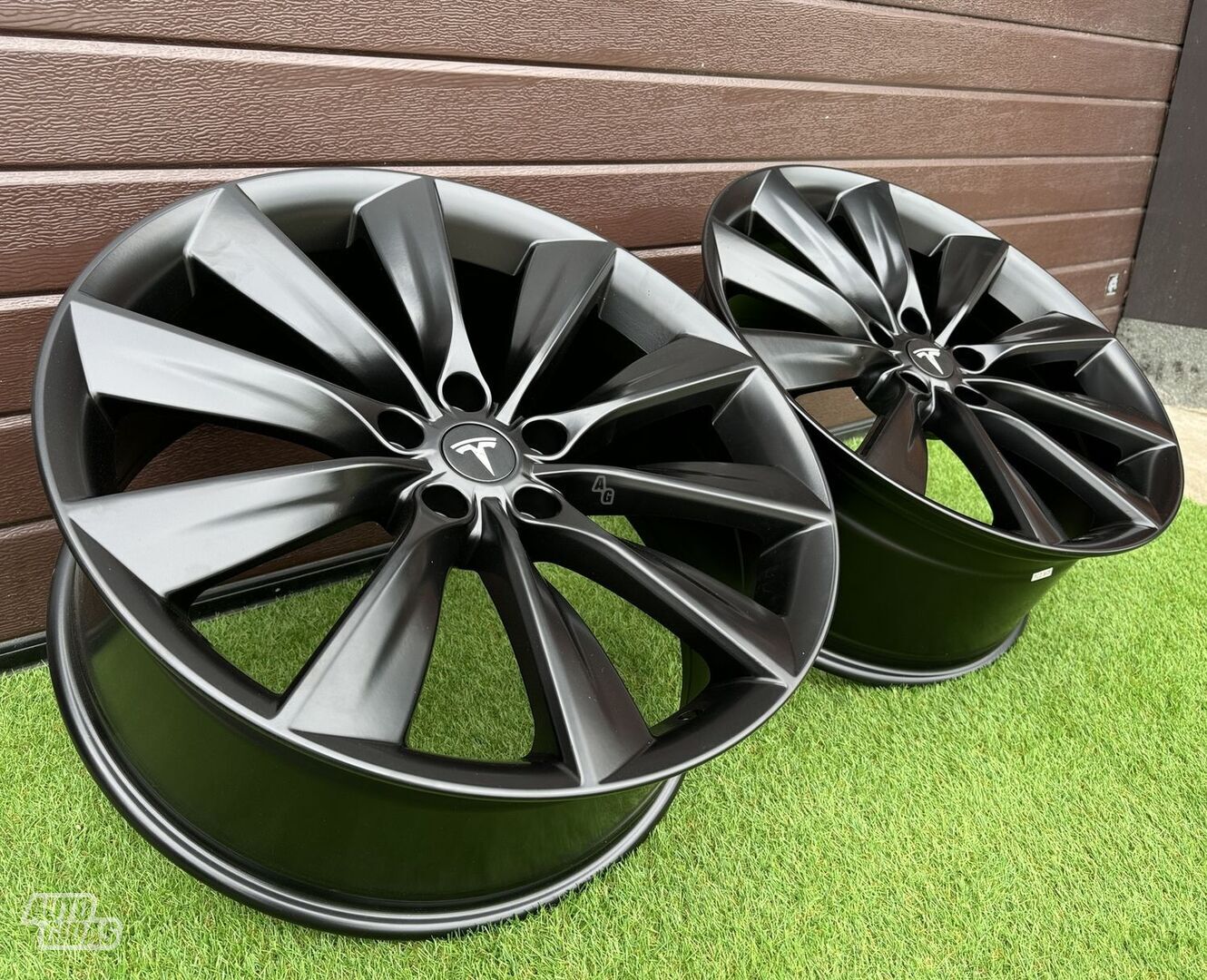 Autowheels Tesla Model S Turbine defektas lengvojo lydinio R21 ratlankiai