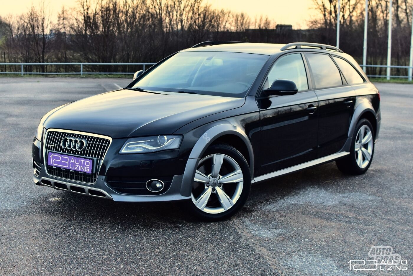 Audi A4 ALLROAD 2011 г Универсал