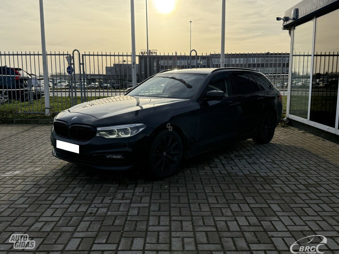 Bmw 530 3.0d Sportline Autom 2020 г