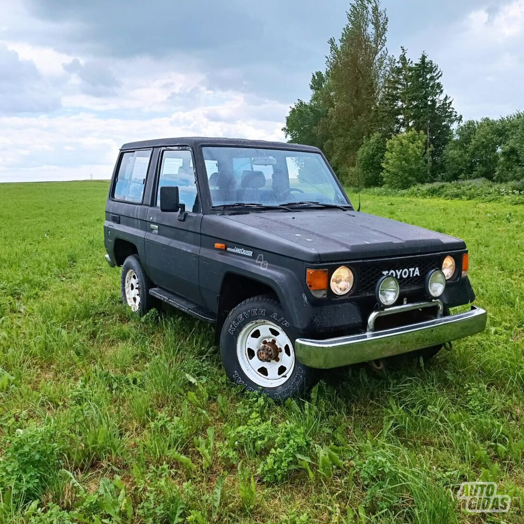 Toyota Land Cruiser 1986 г Внедорожник / Кроссовер