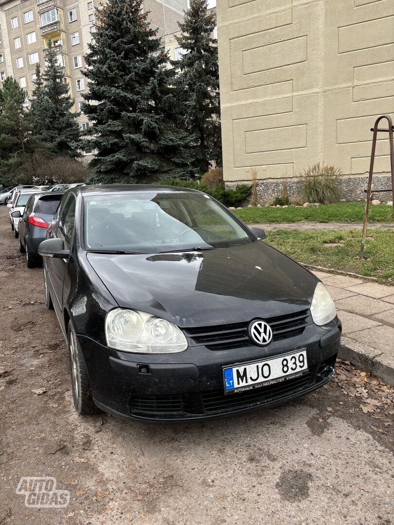 Volkswagen Golf 5536 2008 y