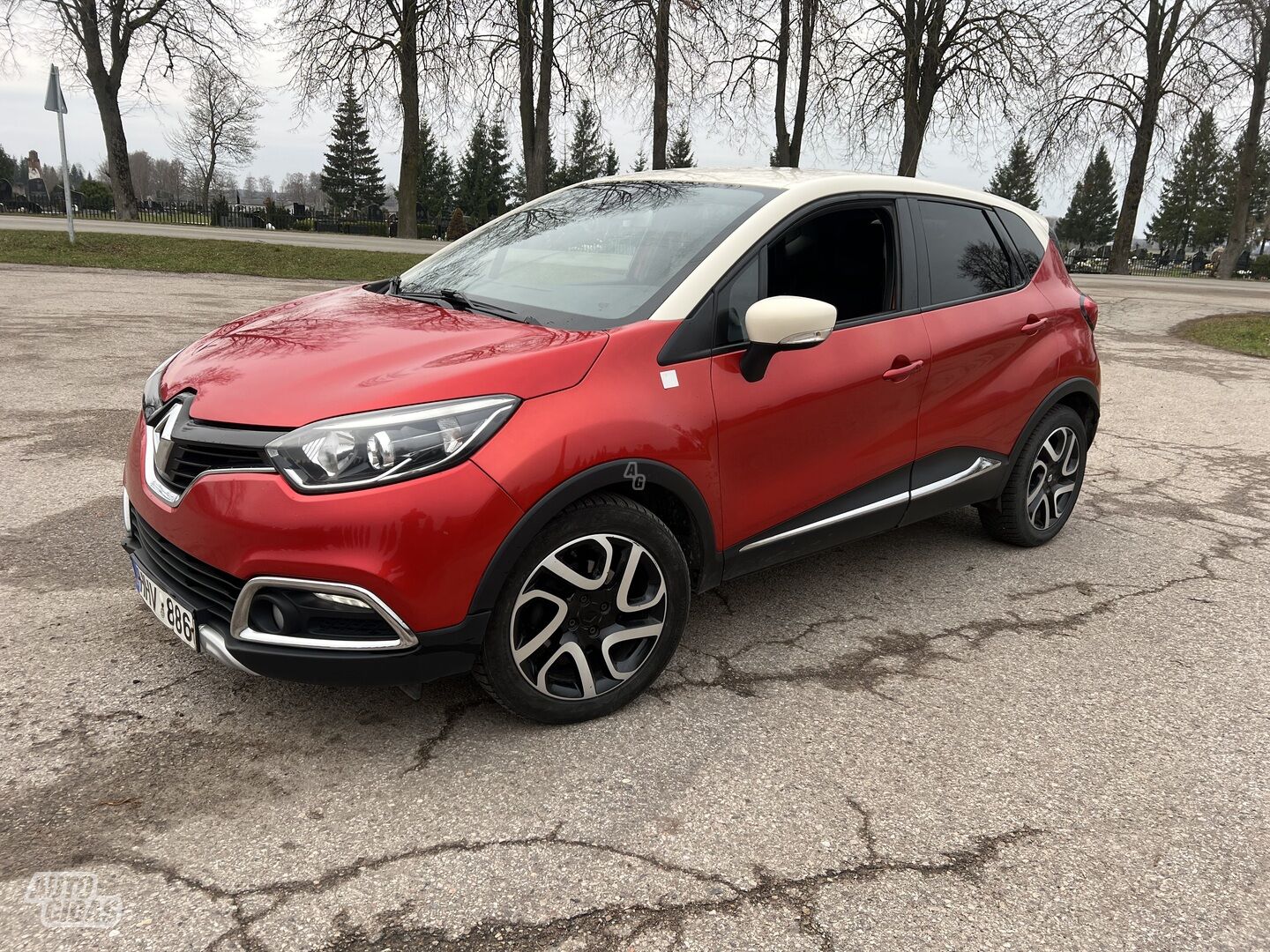 Renault Captur 2014 y Off-road / Crossover