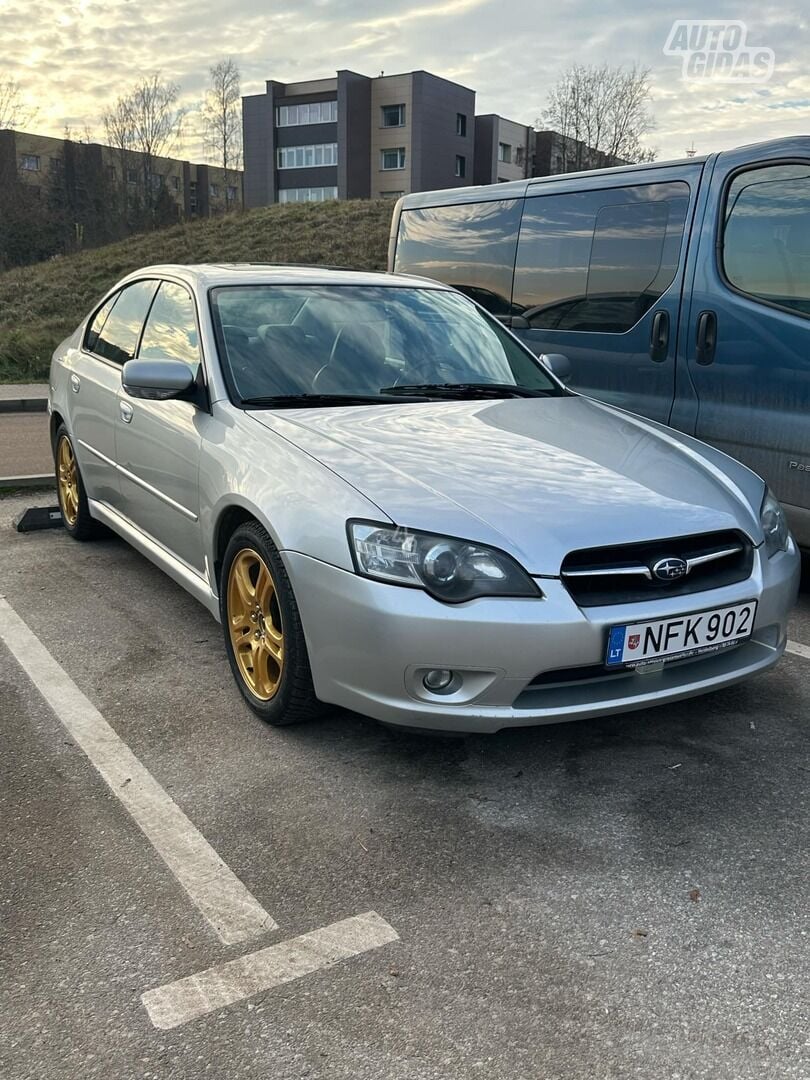 Subaru Legacy 2004 m Sedanas