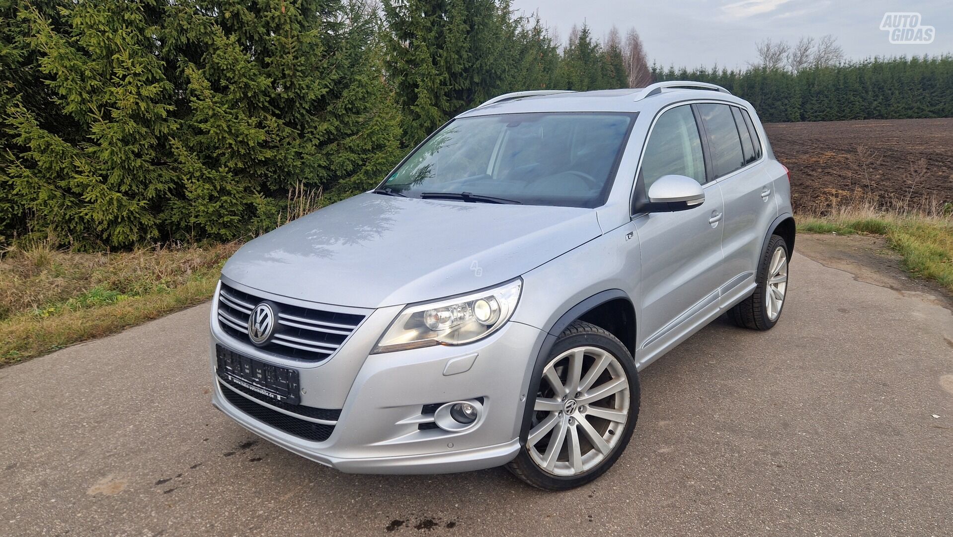 Volkswagen Tiguan 2011 y Off-road / Crossover