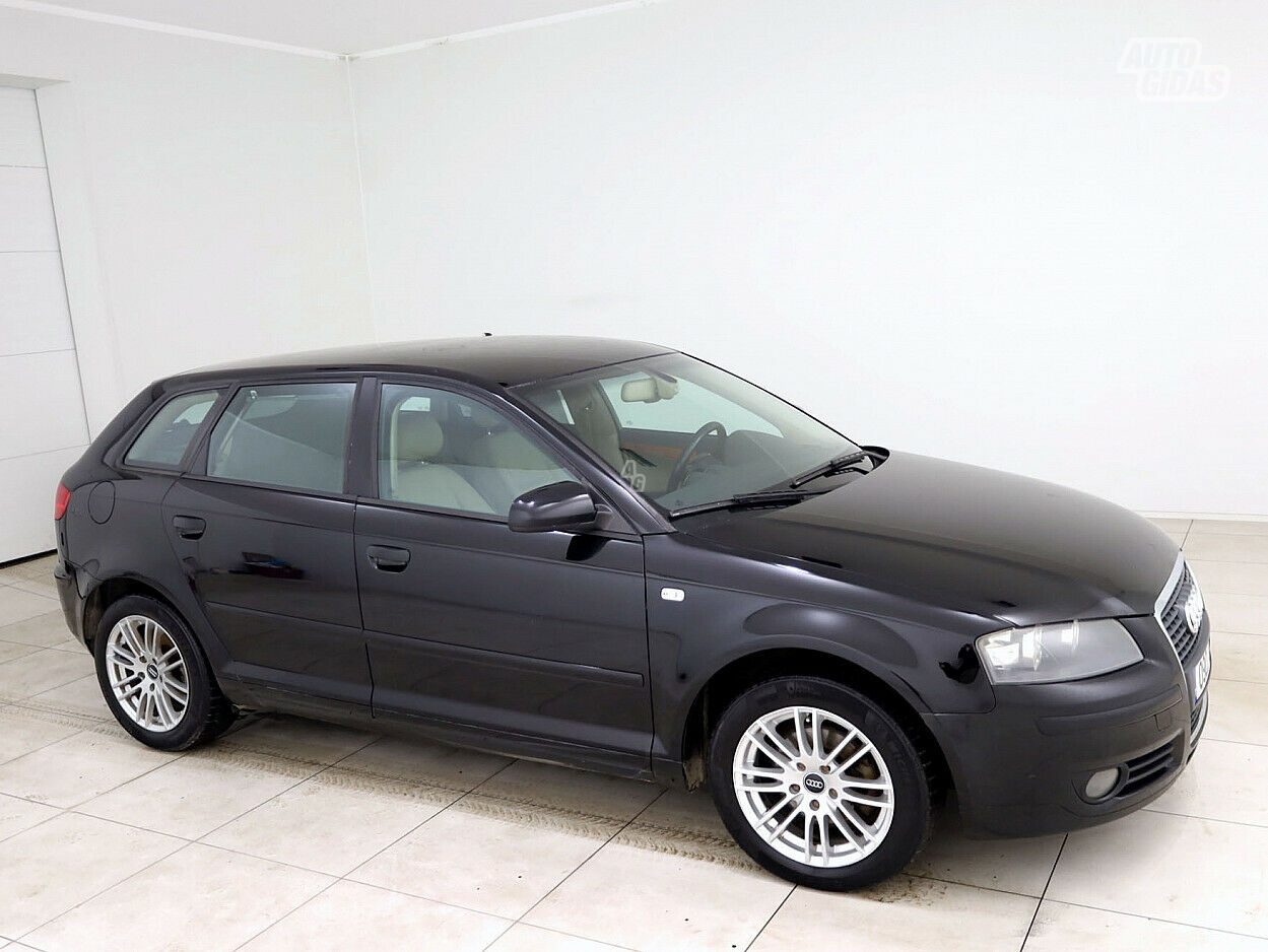 Audi A3 2004 г Хэтчбек