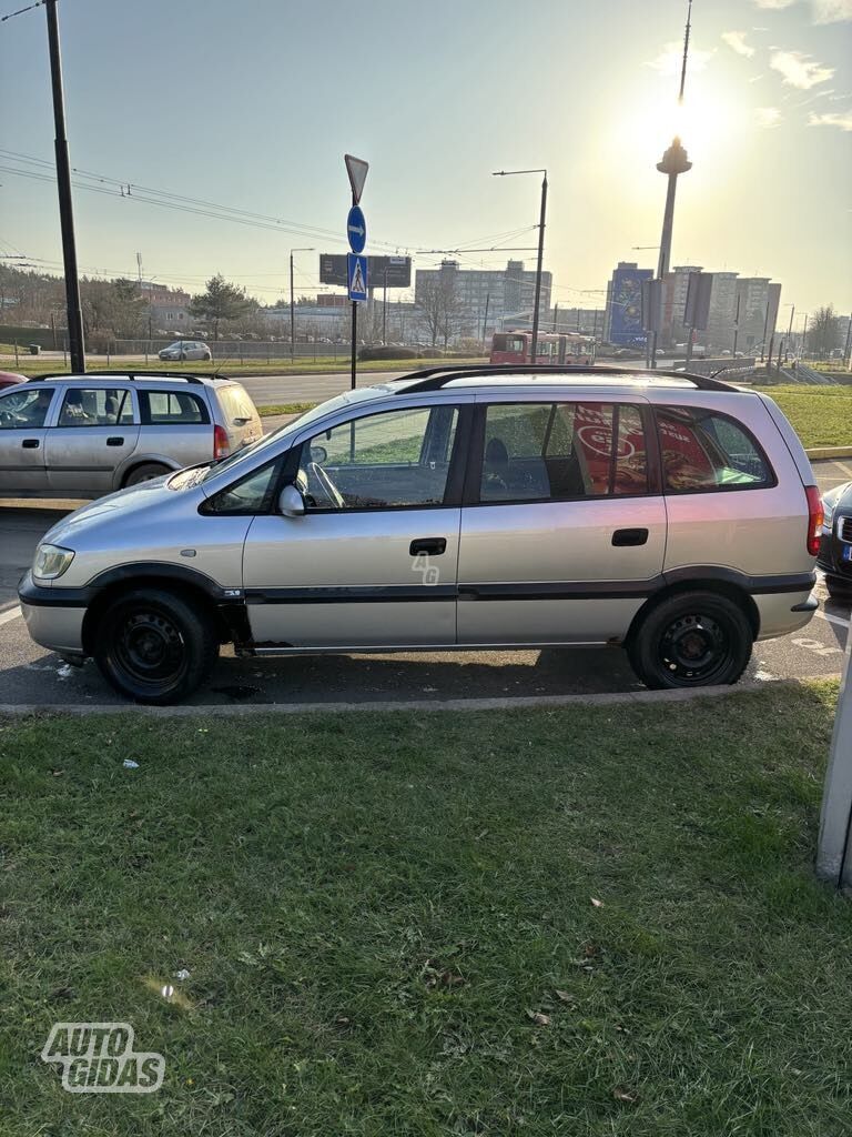 Opel Zafira 2002 г Минивэн