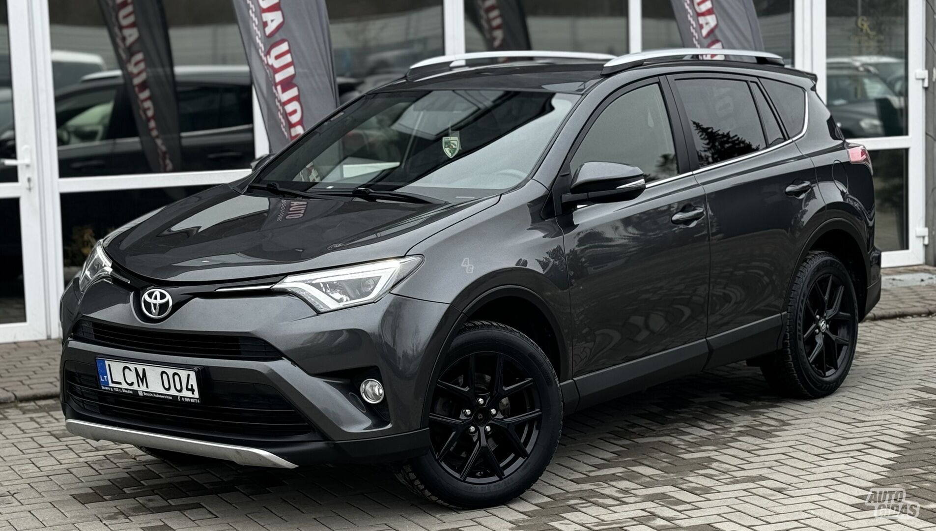 Toyota RAV4 2016 m Visureigis / Krosoveris