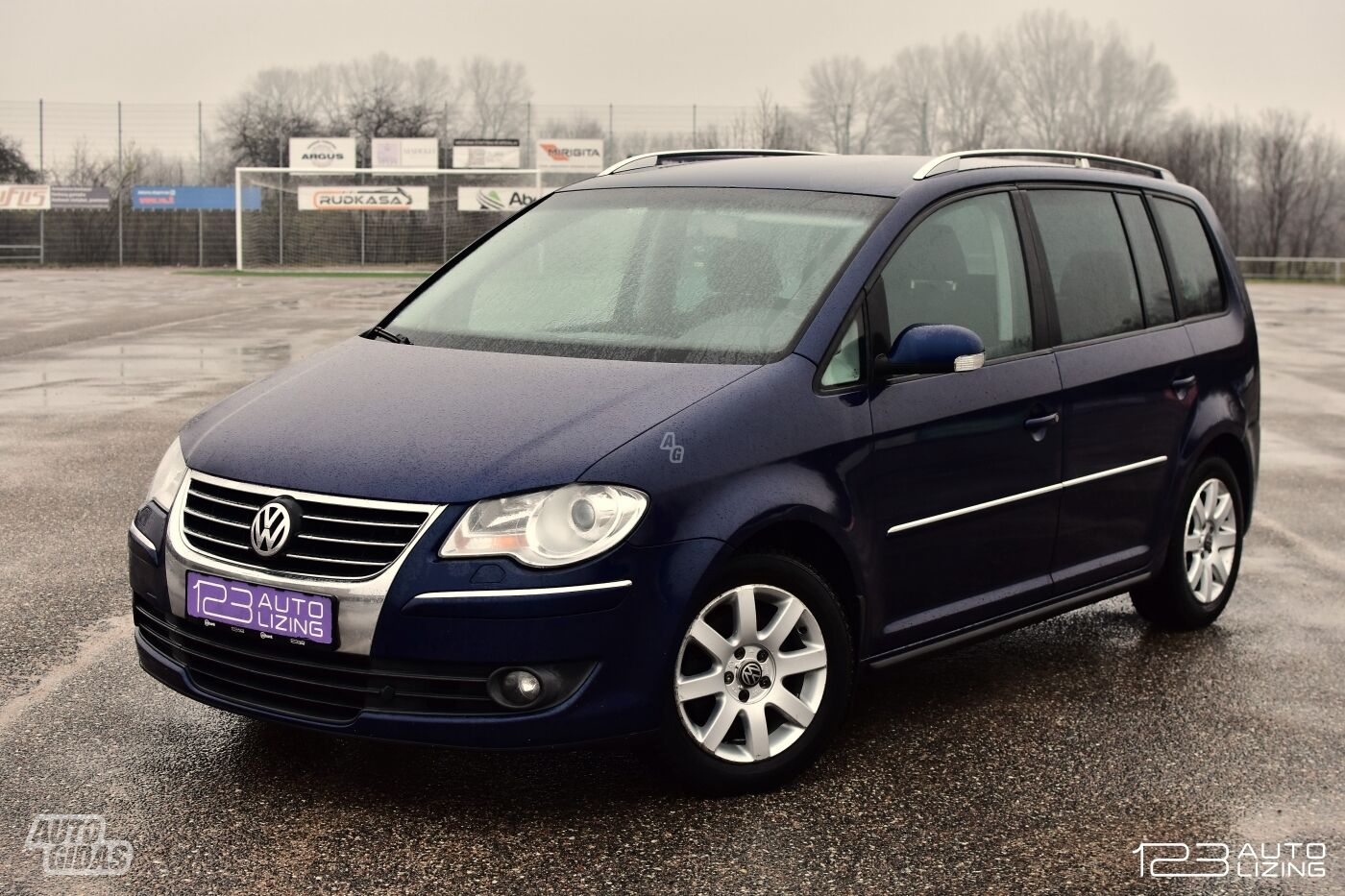 Volkswagen Touran 2007 г Минивэн