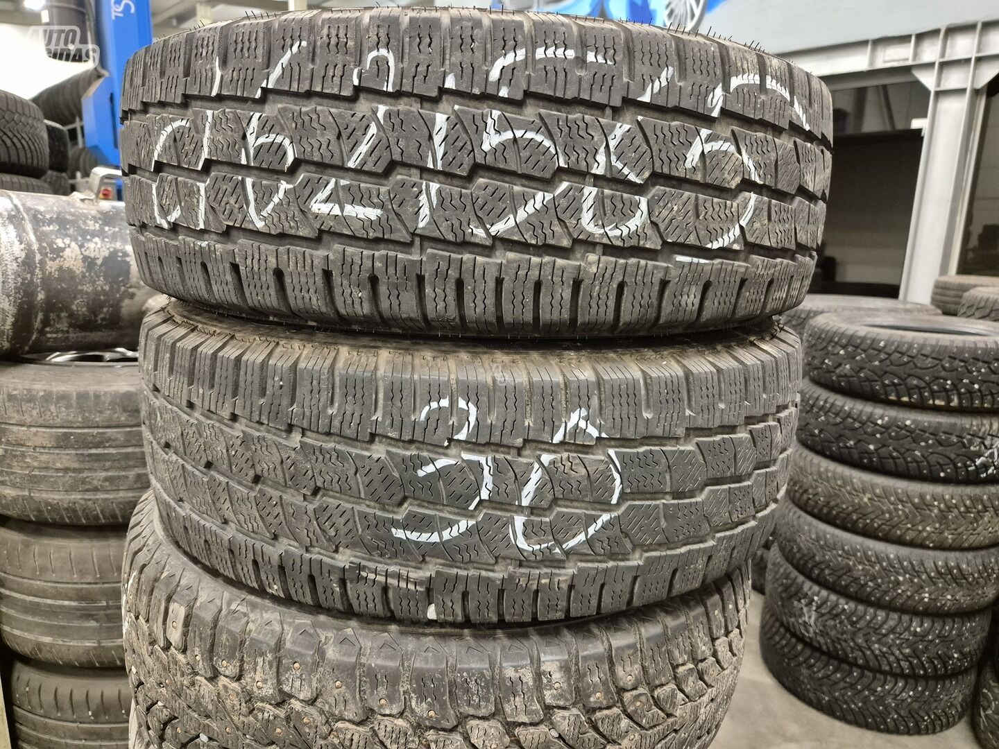 R16C winter tyres minivans