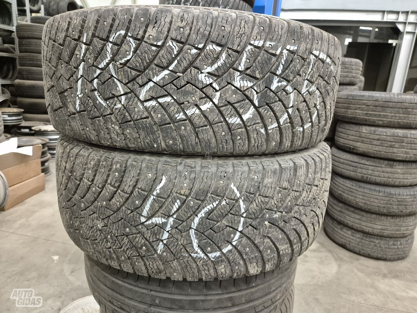 R18 winter tyres passanger car