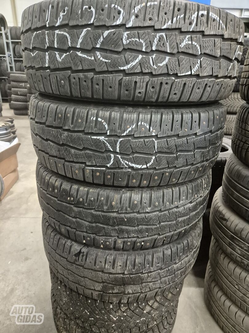 Michelin R16C winter tyres minivans