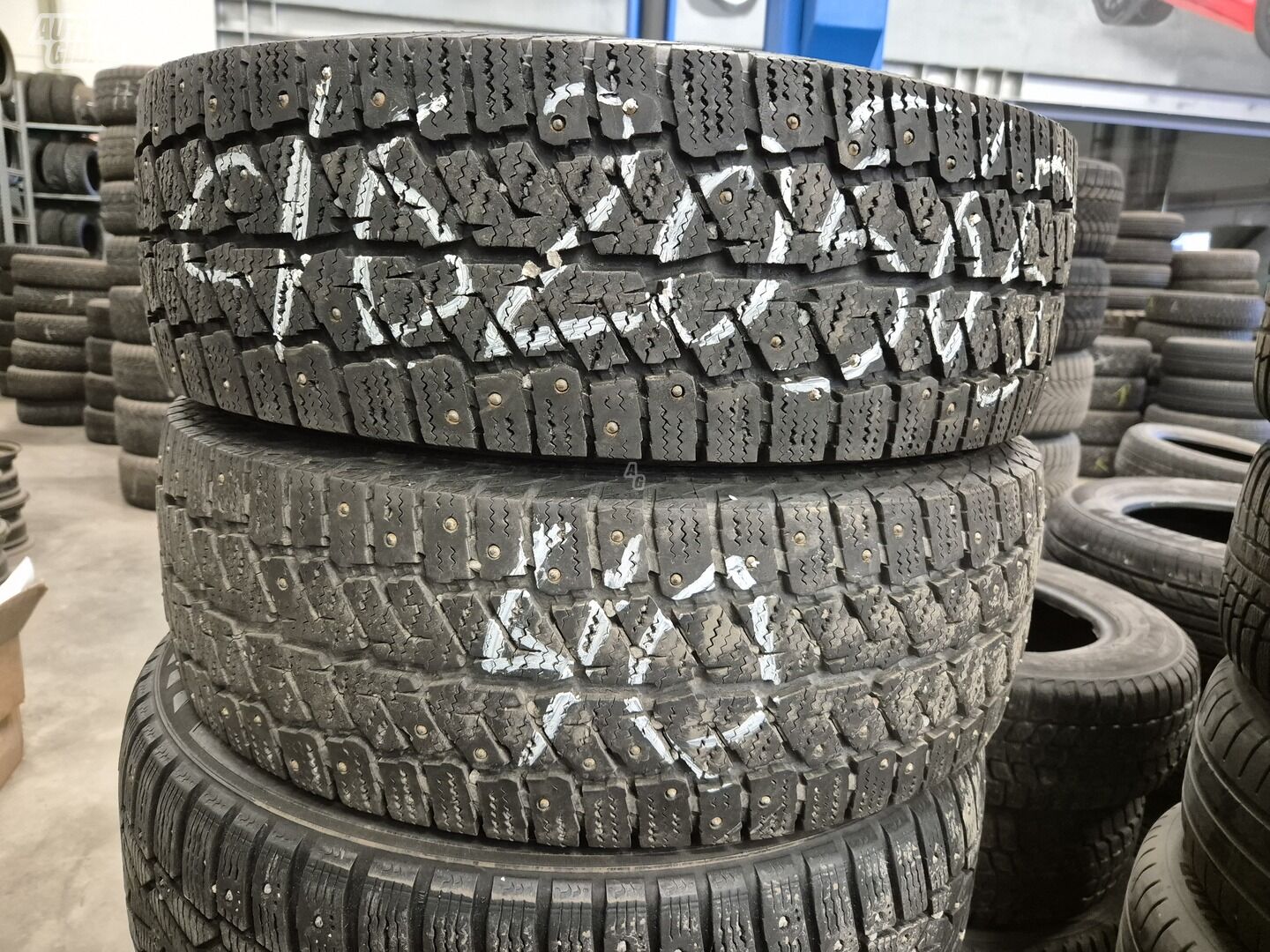 Continental R16C winter tyres minivans