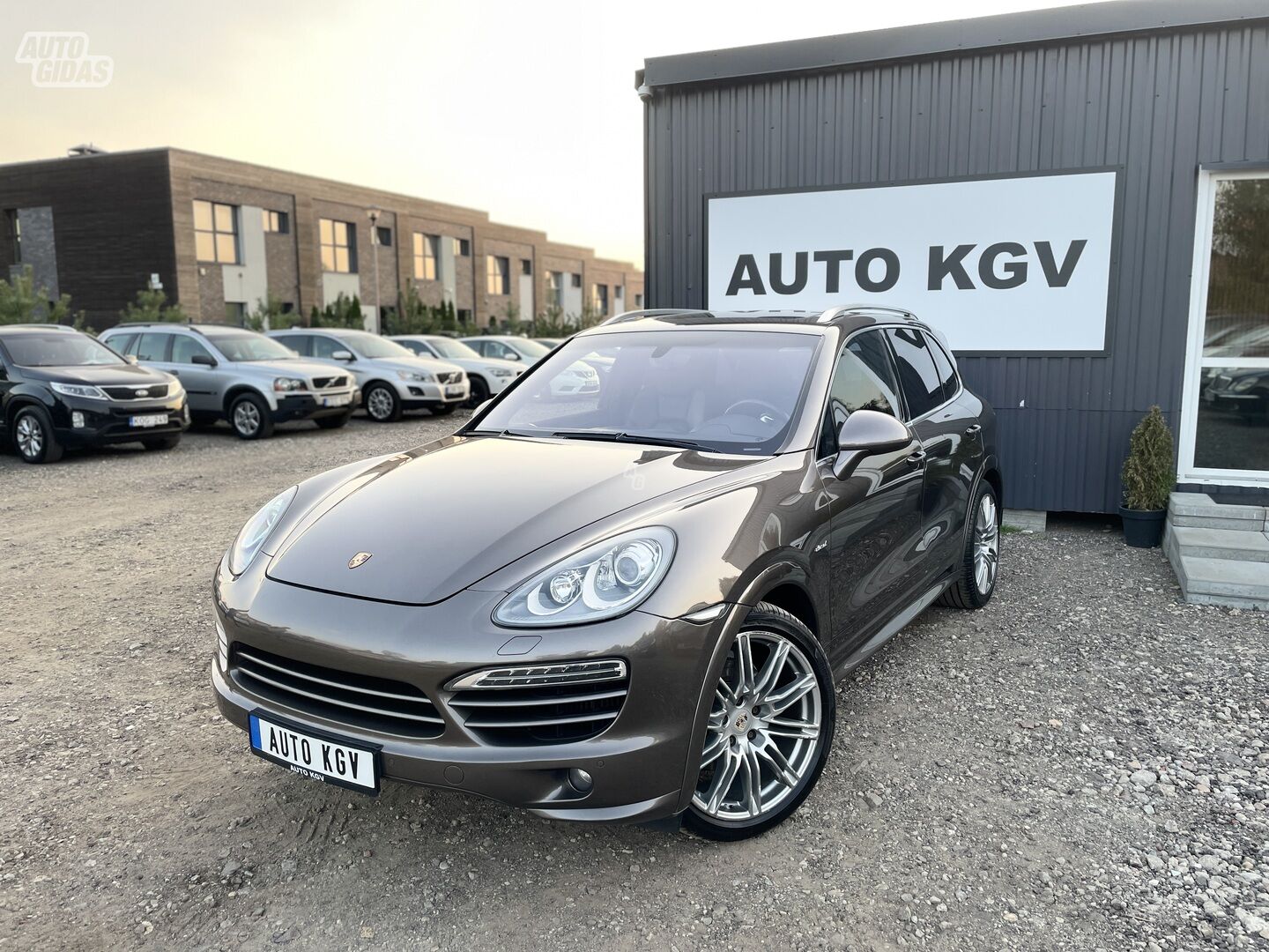 Porsche Cayenne 2012 m Visureigis / Krosoveris