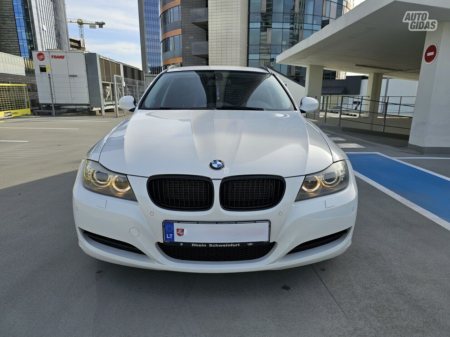 Bmw 318 E91 LCI Alpineweiss 2010 г