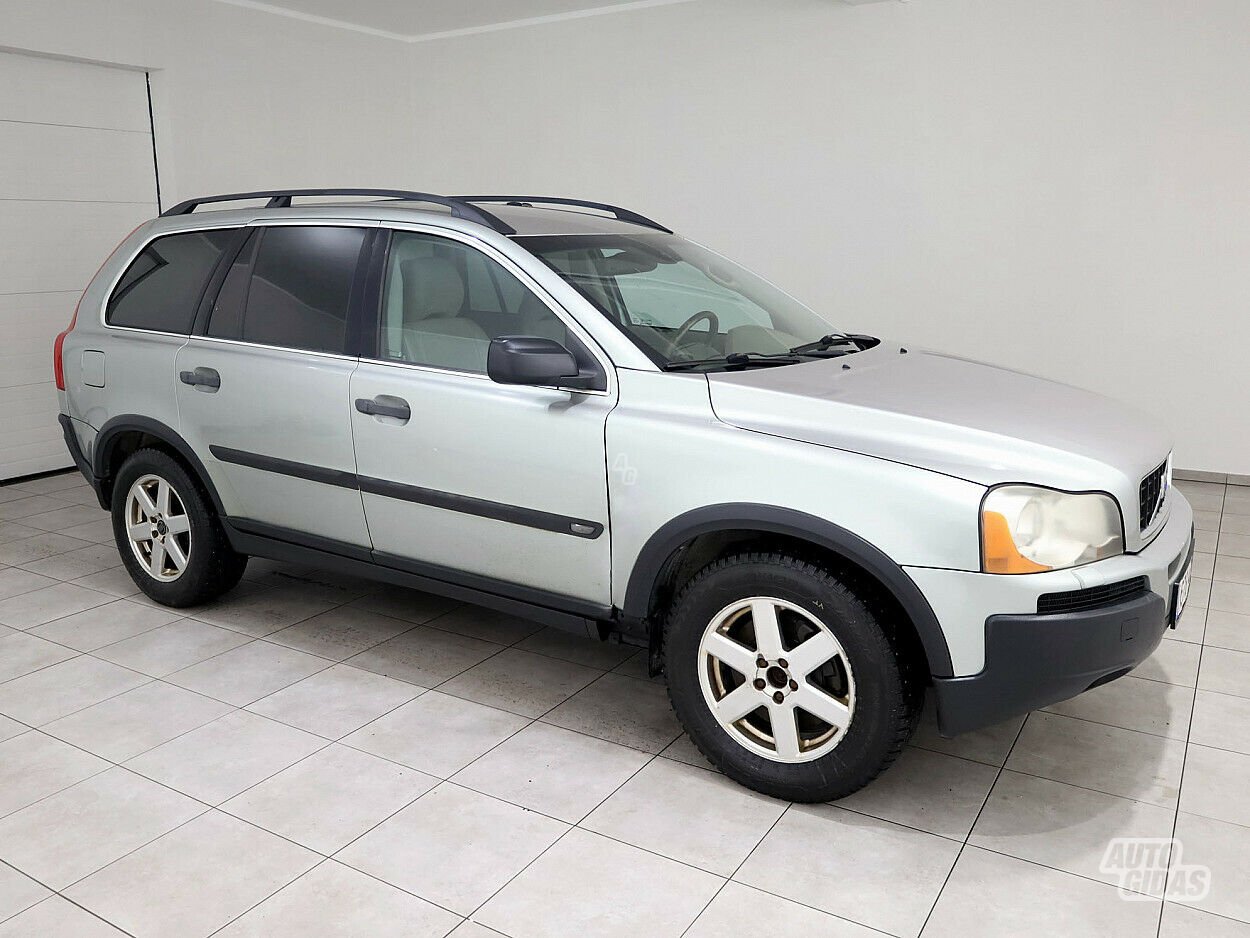 Volvo XC90 2003 y Off-road / Crossover