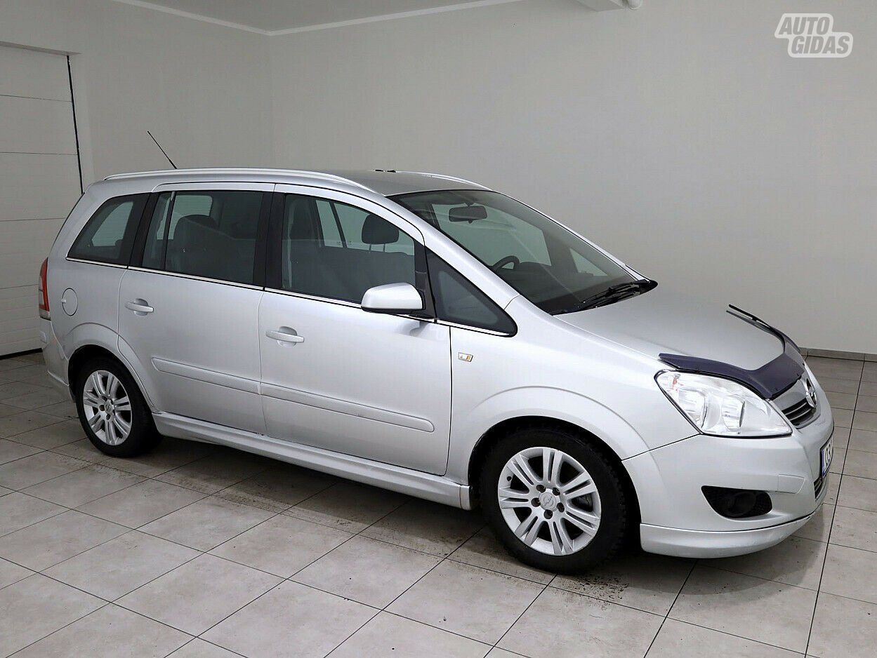 Opel Zafira 2009 г Минивэн