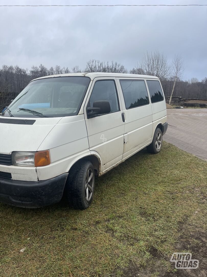 Volkswagen Transporter 2001 y Minibus