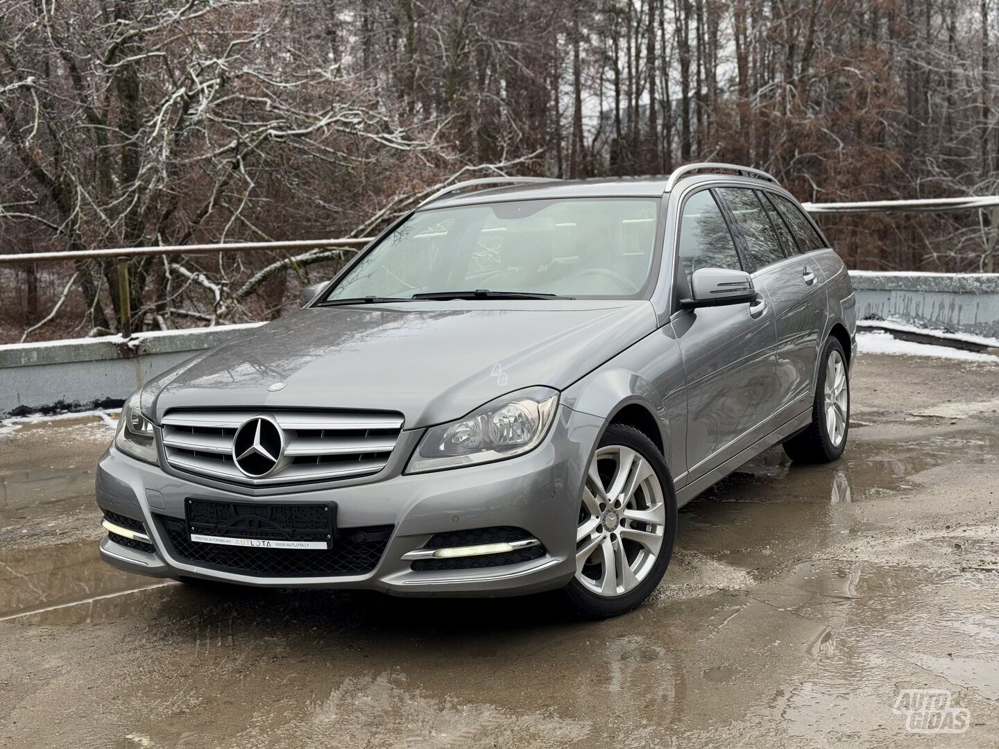 Mercedes-Benz C 220 2014 y Wagon