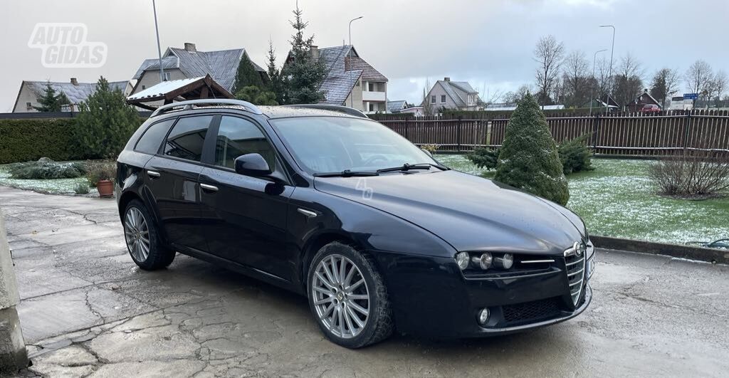 Alfa Romeo 159 2007 г Универсал