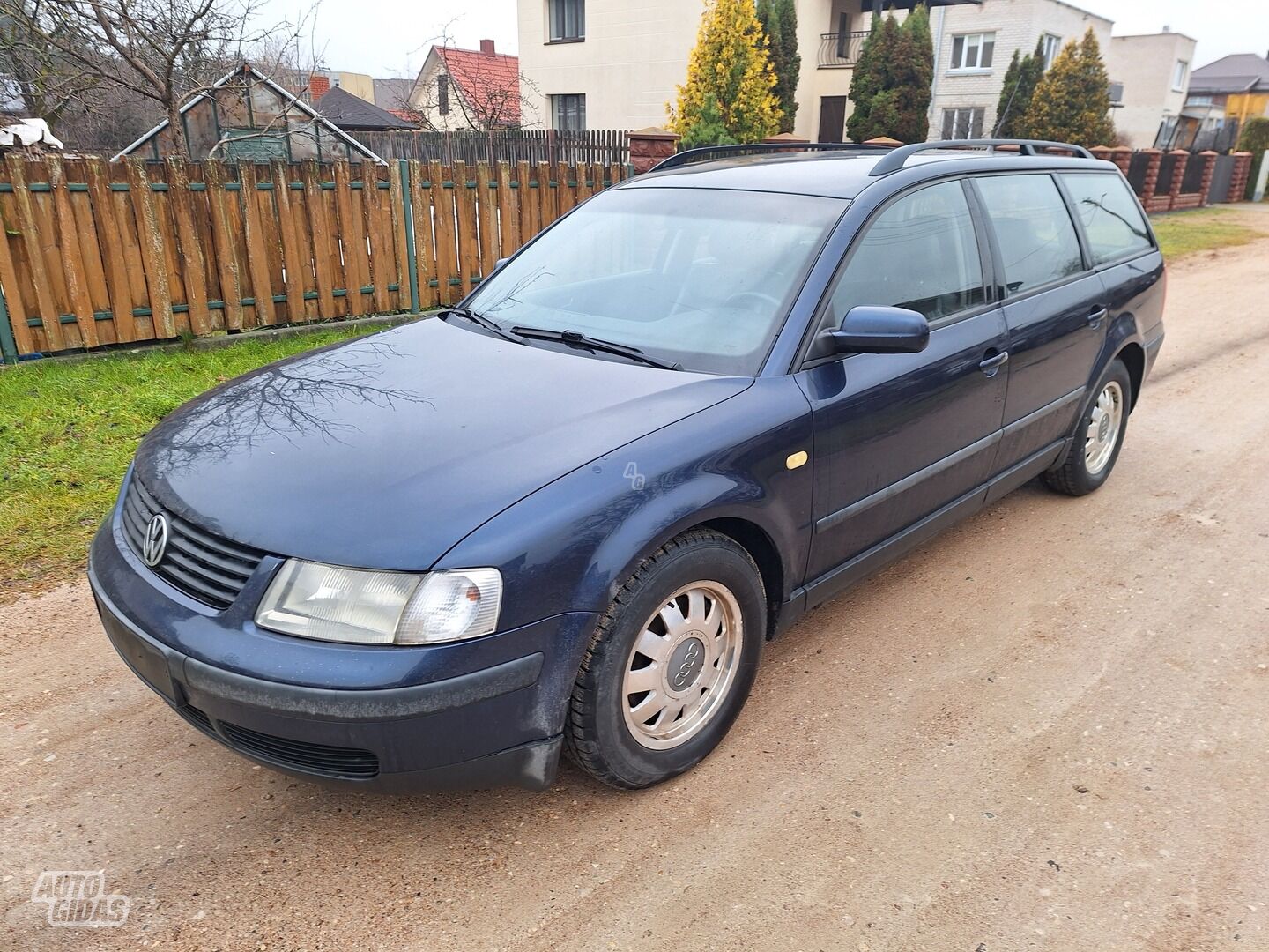 Volkswagen Passat 1999 m dalys