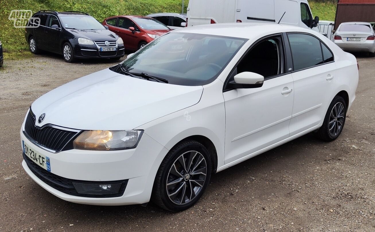 Skoda RAPID 2015 m Sedanas