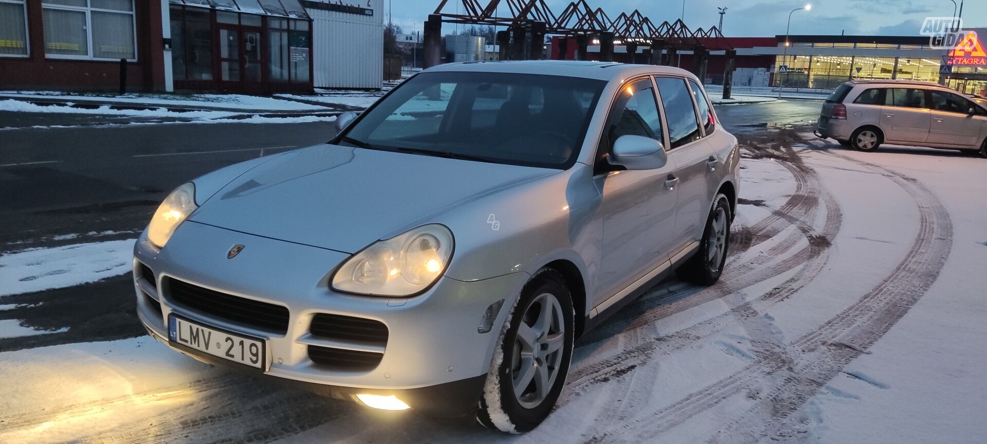 Porsche Cayenne I 2004 m