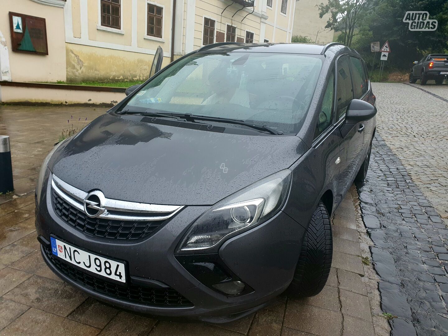 Opel Zafira 2014 г Минивэн