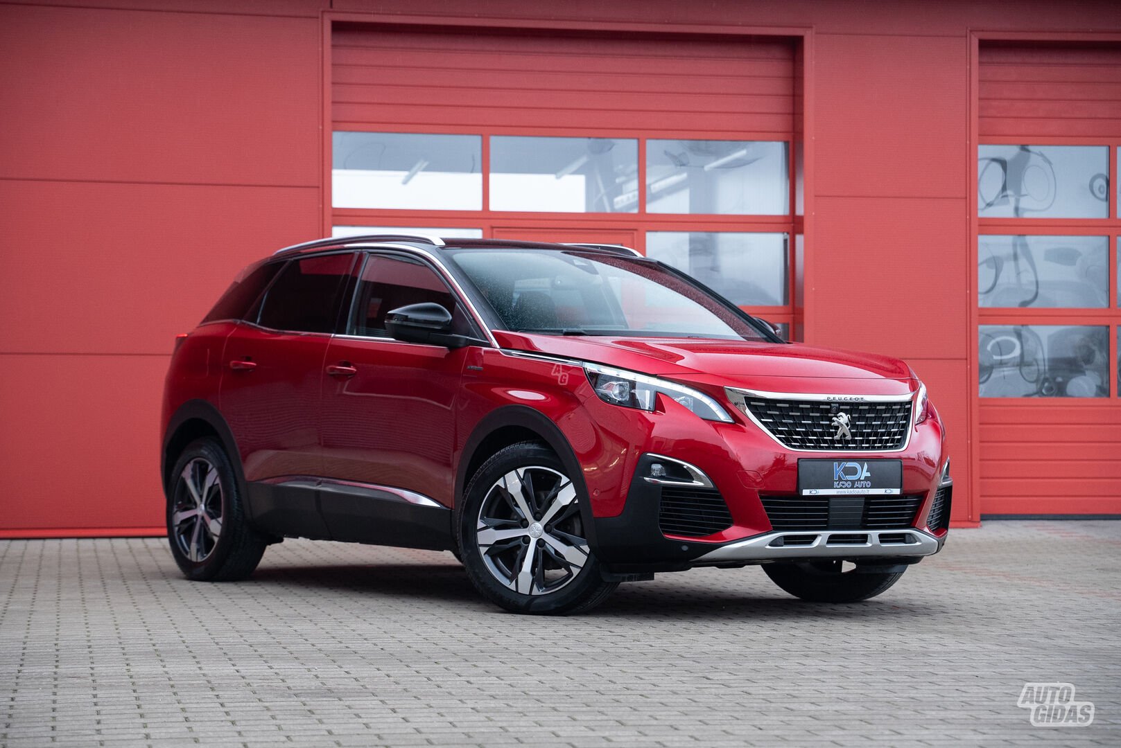 Peugeot 3008 II 2018 y