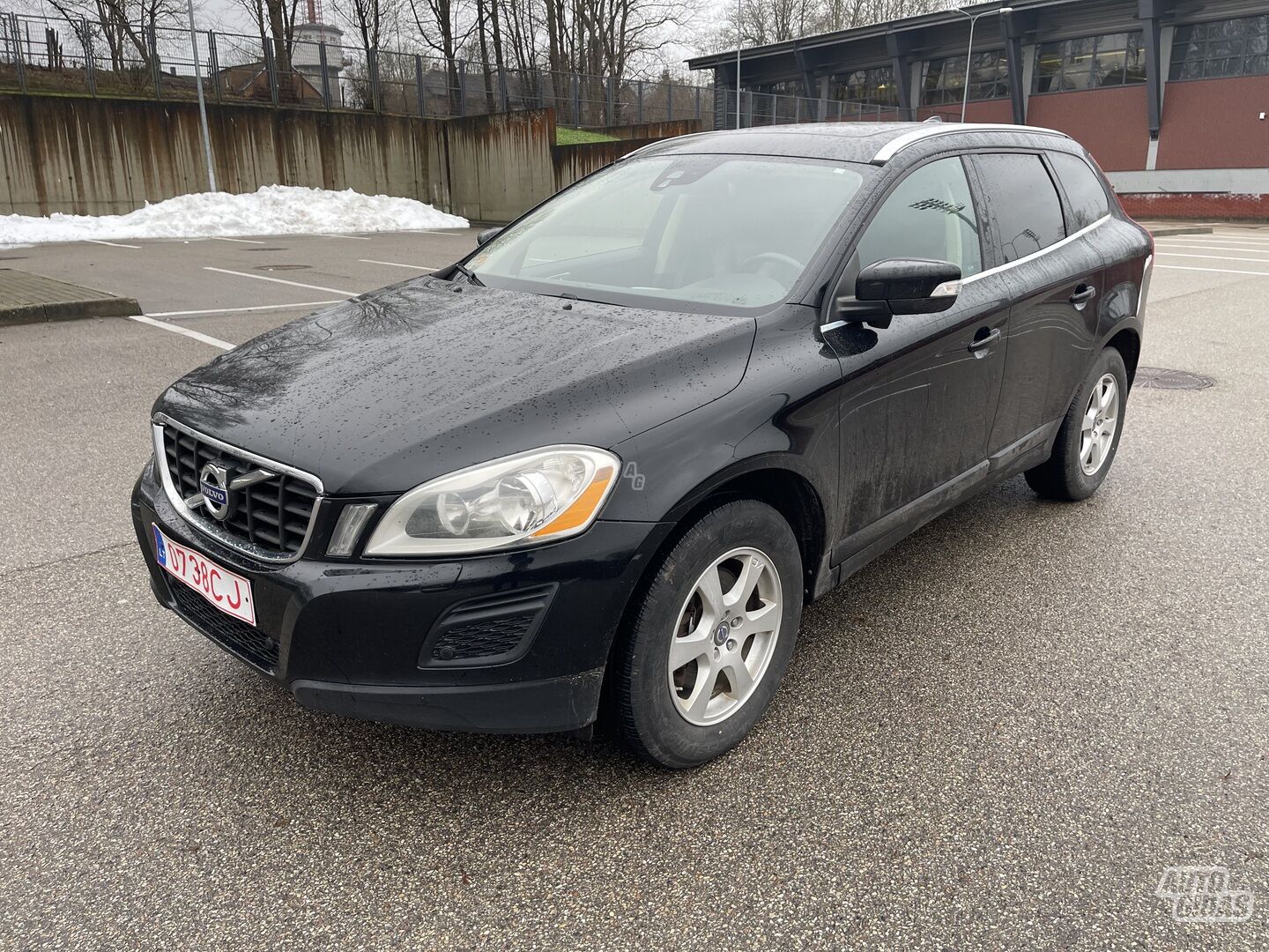 Volvo XC60 2012 г Внедорожник / Кроссовер