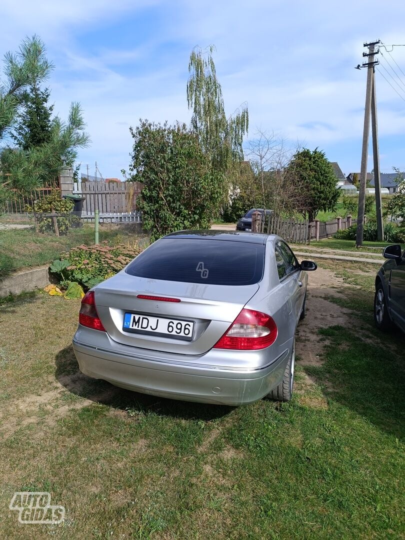 Mercedes-Benz CLK 270 C209 2003 г