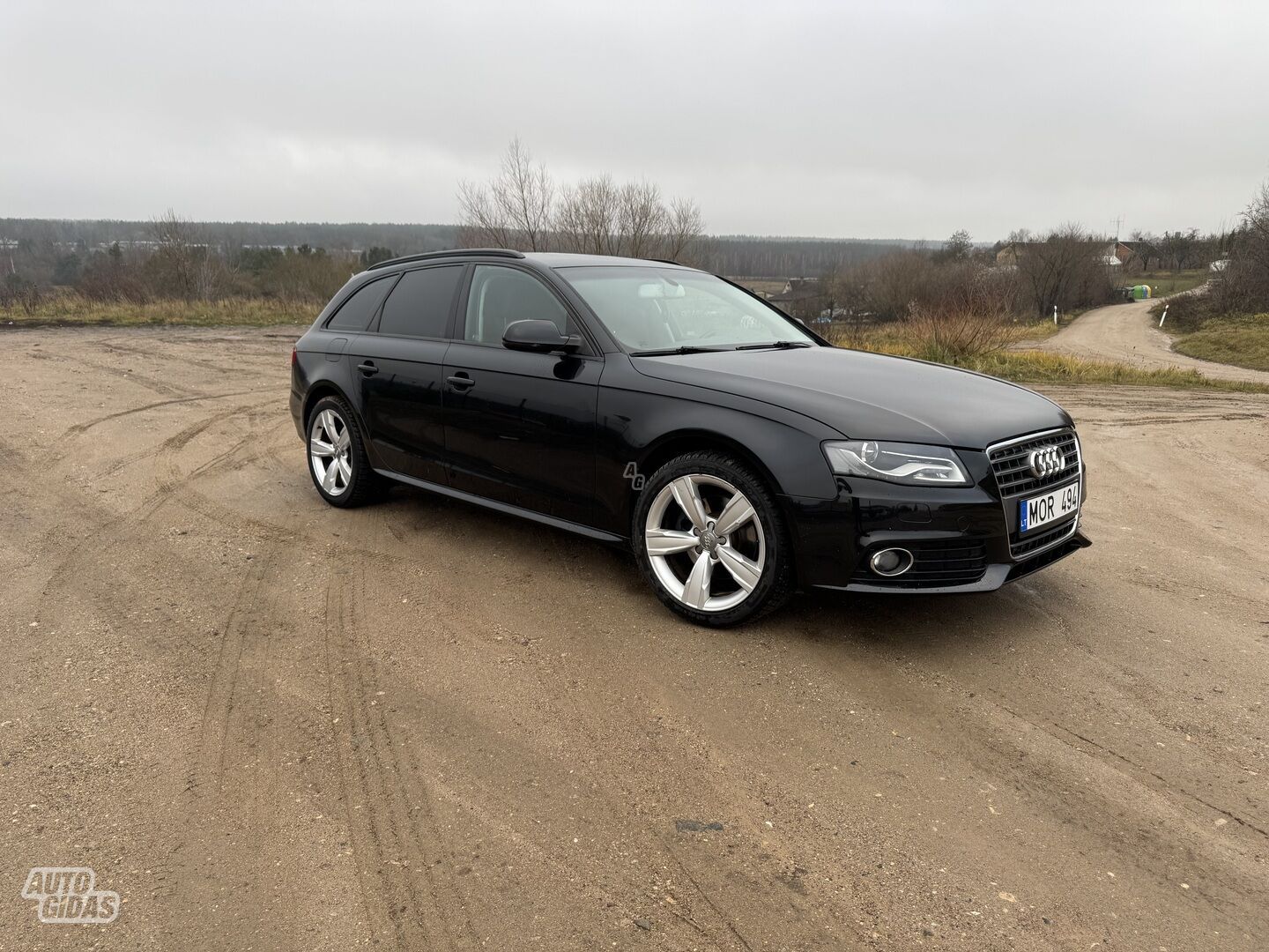 Audi A4 B8 2010 y