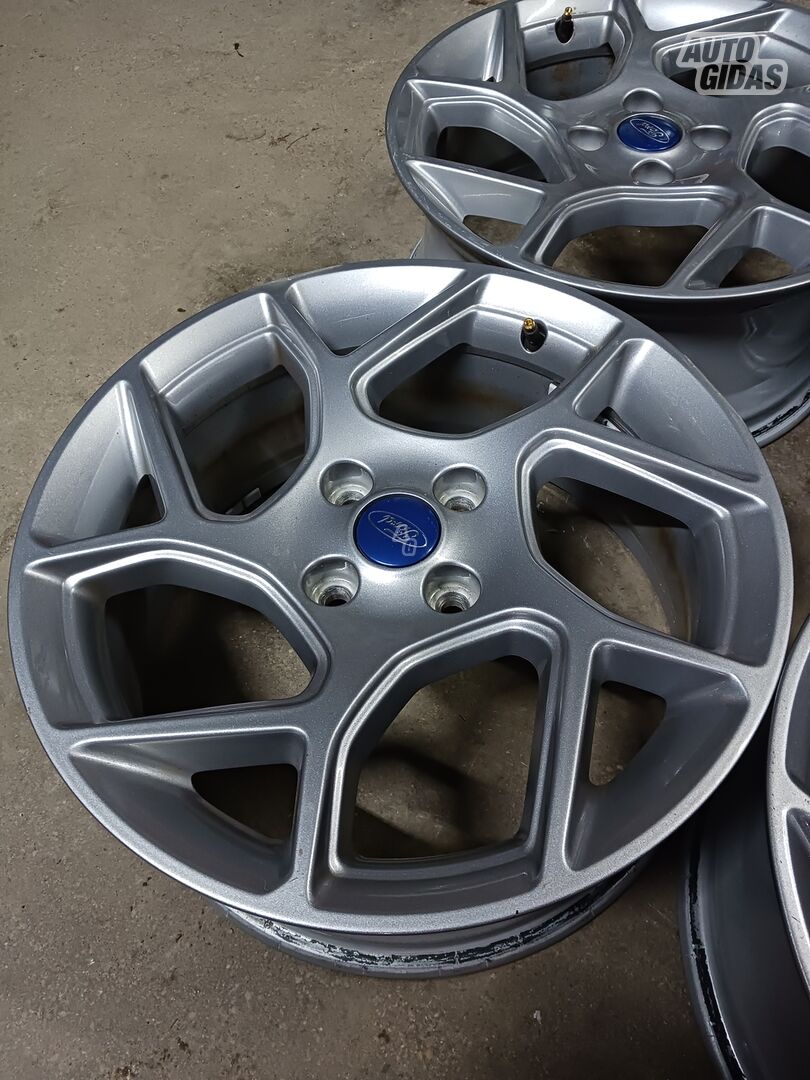 Ford Fiesta light alloy R17 rims